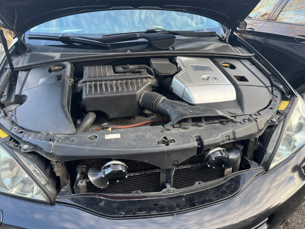 Warsztat mechaniki Aut w Warszawie, serwis diagnostyki, naprawa usterek samochodowych, naprawa awarii w samochodzie.