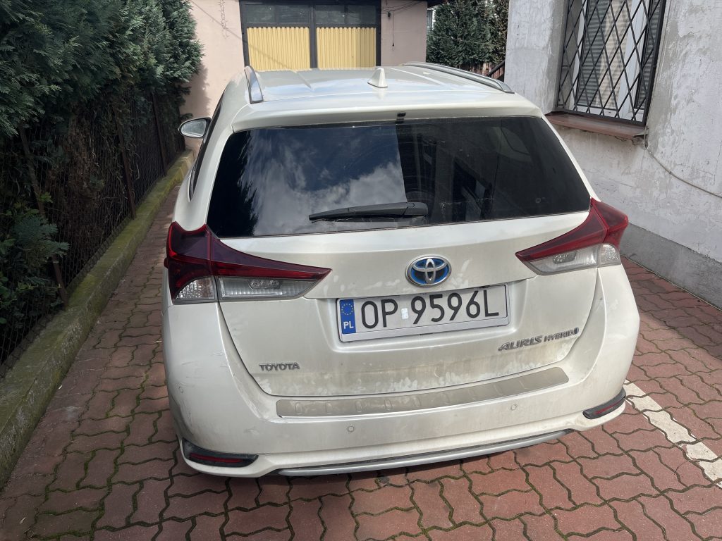 Naprawa Samochodu Auris Hybrydowego, świadczymy usługi mechaniki i elektryki samochodowej w Warszawie do Aut hybrydowych.