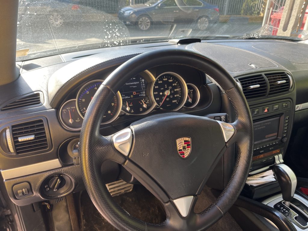 Elektryk Serwis i Elektronik mamy też naprawdę konkretnego i rzetelnego elektryka samochodowego w okolicach Warszawy