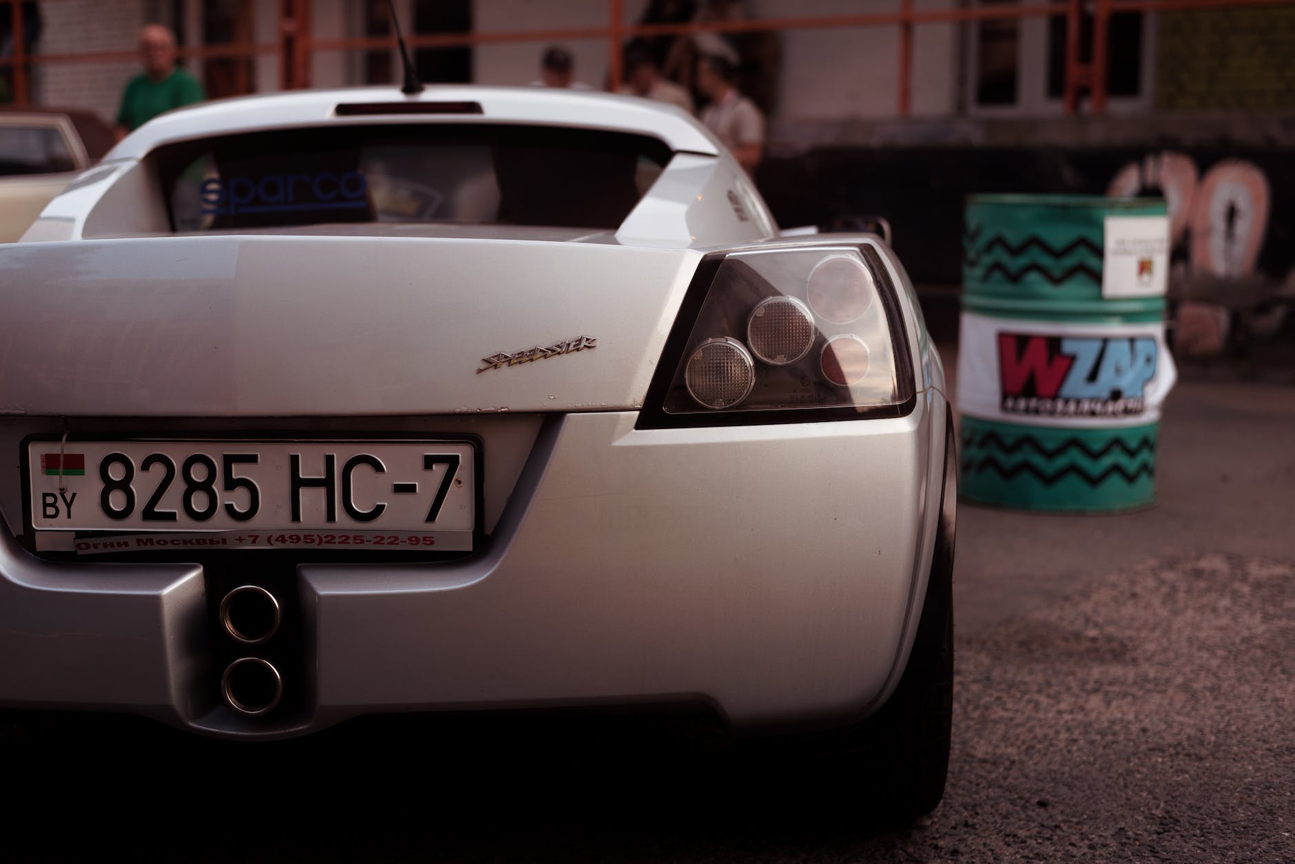 Warsztat do Aut Warszawa - Mobilny Mechanik, Elektryk który przyjedzie i pomoże tobie w serwisie auta z dojazdem lub na miejscu.  