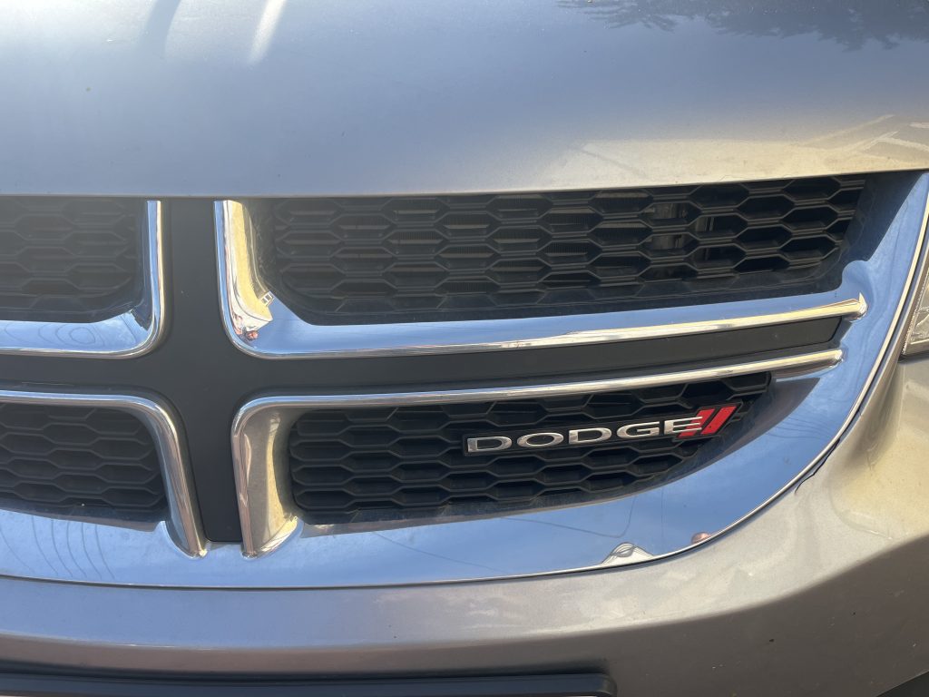 Nasi specjaliści - Posiadamy odpowiednie narzędzia Serwis elektryki i mechaniki samochodowej w Warszawie