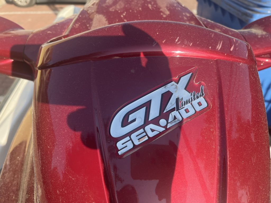 Naprawa skuterów wodnych Warszawa - Specjalistyczne podejście mechanika do skutera wodnego w Warszawie z dojazdem.